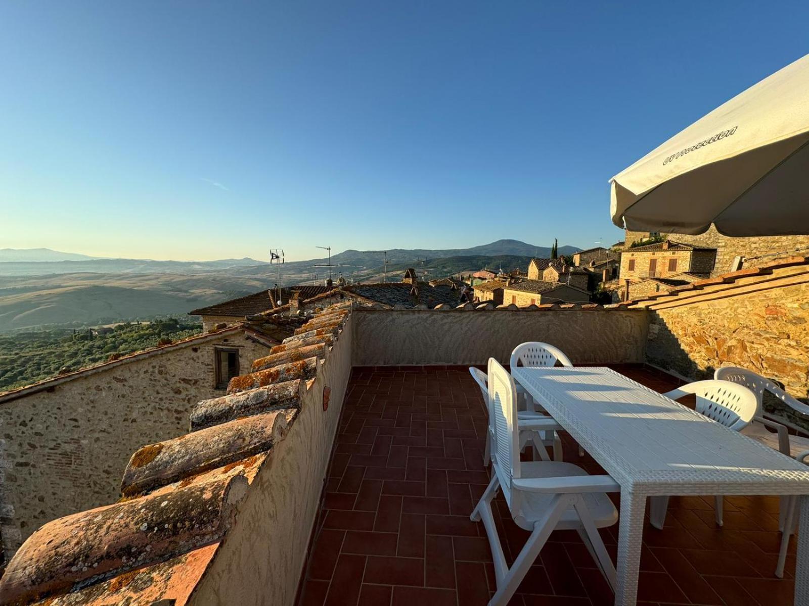 La Terrazza Sulla Val D'Orcia Daire Castiglione dʼOrcia Dış mekan fotoğraf